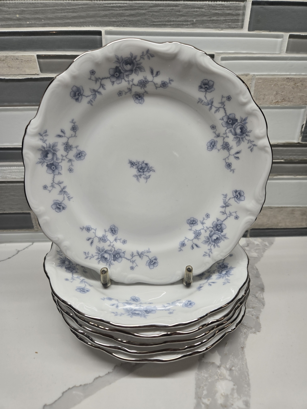 Vintage Johann Haviland Bavaria "Blue Garland" Bread and Butter Plates - 8